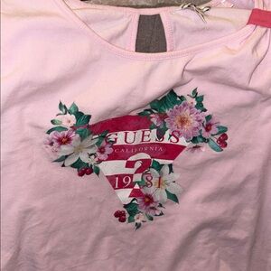 Guess top Sz X-sm/ + eau de toilette + FREE TOP